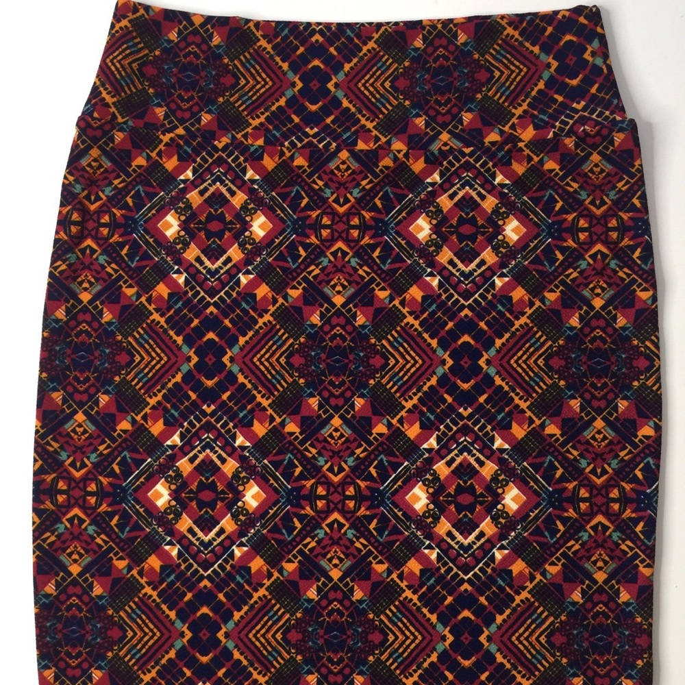 LuLaRoe women’s Cassie pencil skirt size Large